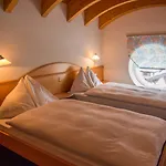 Szálloda Du Glacier - The Dom Collection