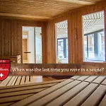 Du Glacier - The Dom Collection Szálloda